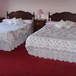 Bed & Breakfast Springfield House 4*