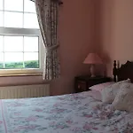Bed & Breakfast Springfield House 4*