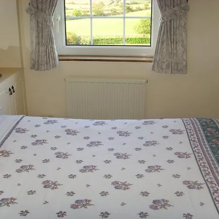 Springfield House فندق مبيت وإفطار كلوناكِلتي