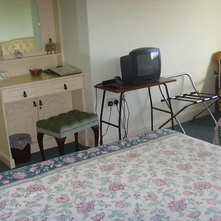 Springfield House Bed & Breakfast 4*